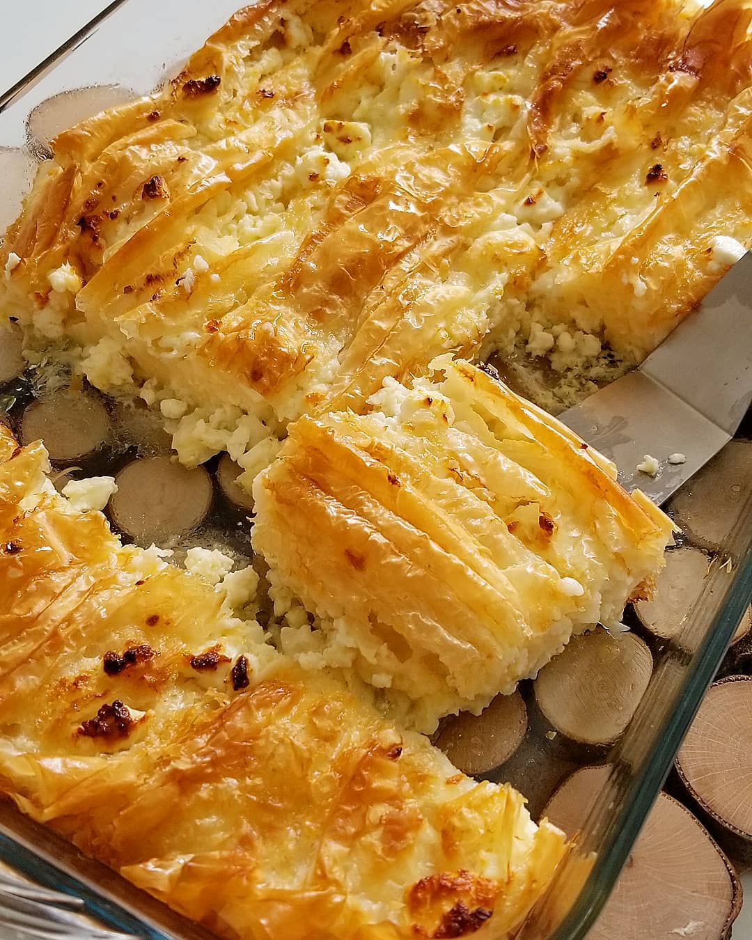 Baklava Yufkası İle Pileli Börek Nefis Tarifler