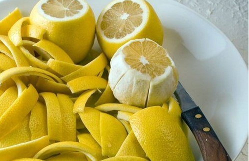 Eklem ağrılarının limon kabuğuyla tedavisi
