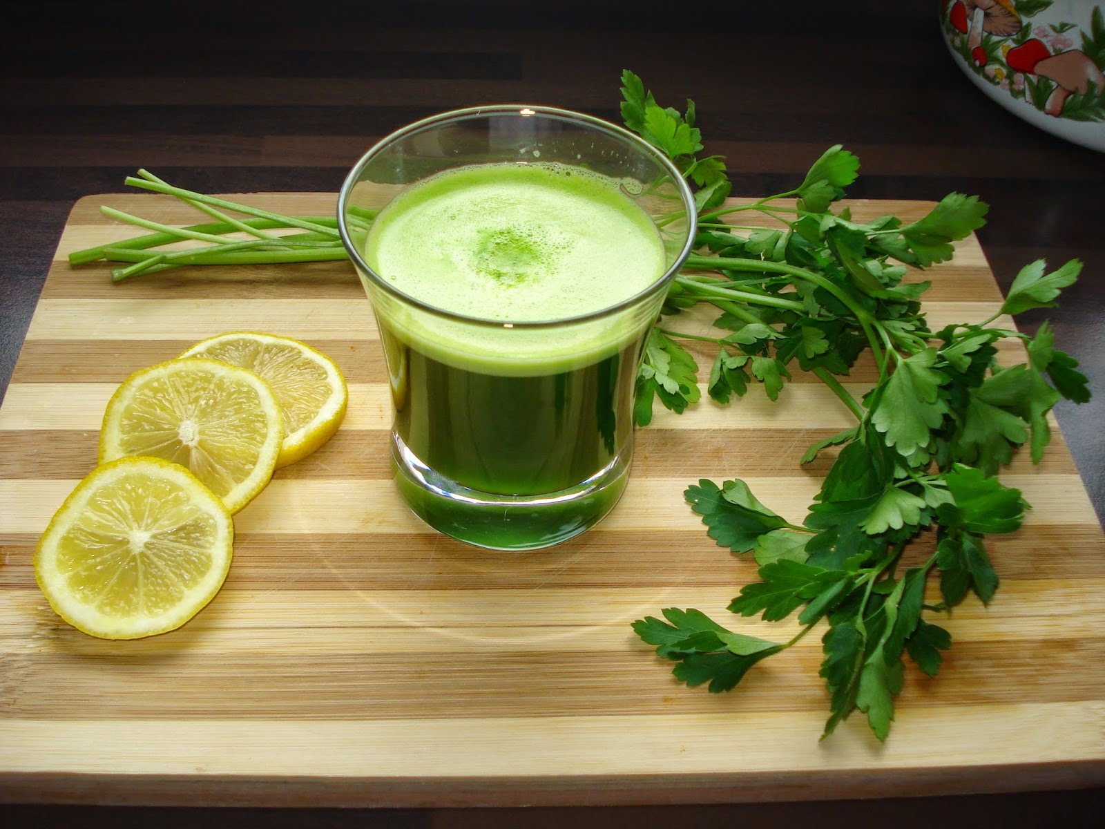 Maydanoz ve Limonlu Yağ Yakıcı Kilo Verme Kürü